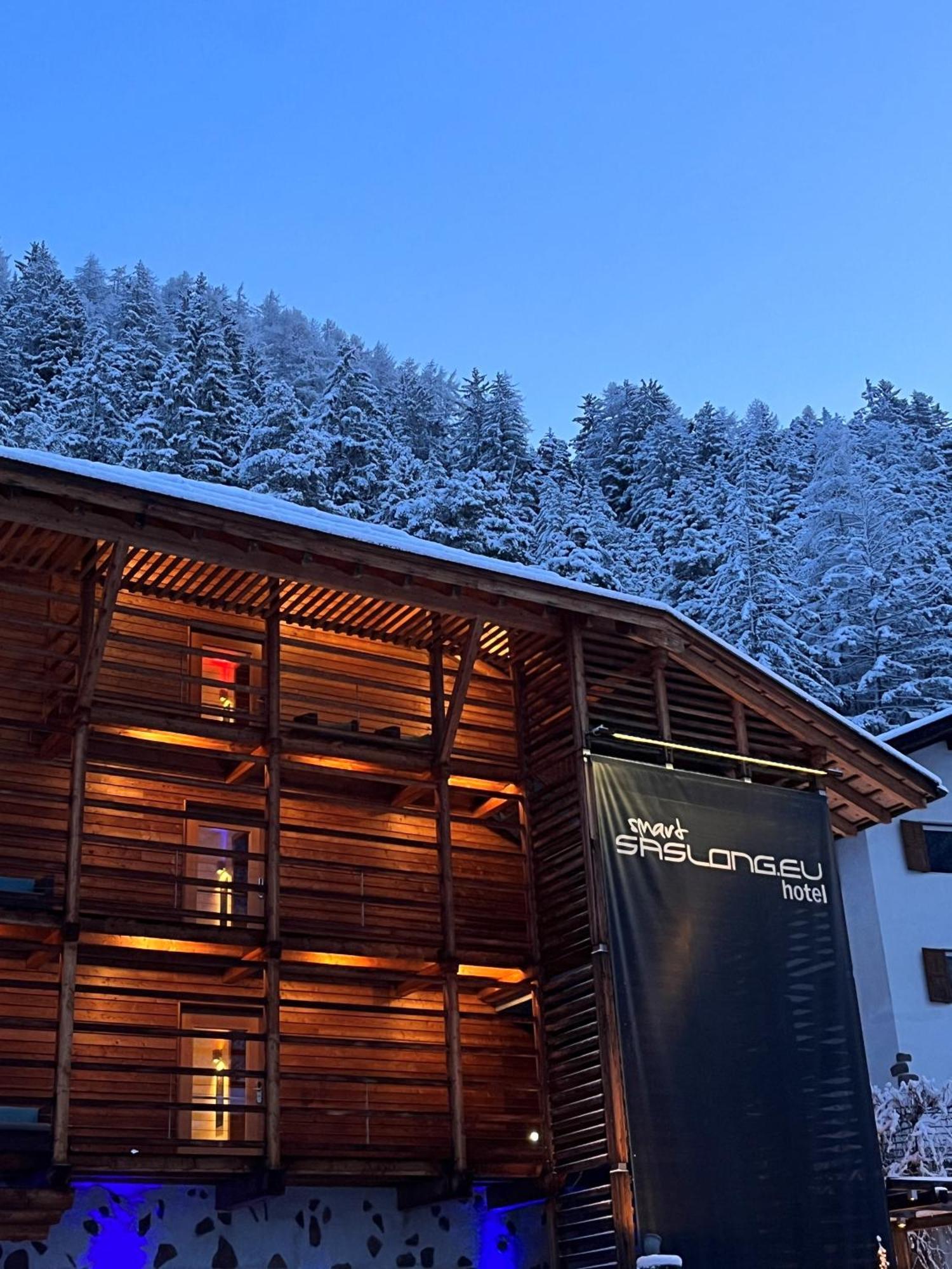 Smart Hotel Saslong Santa Cristina Val Gardena Екстер'єр фото