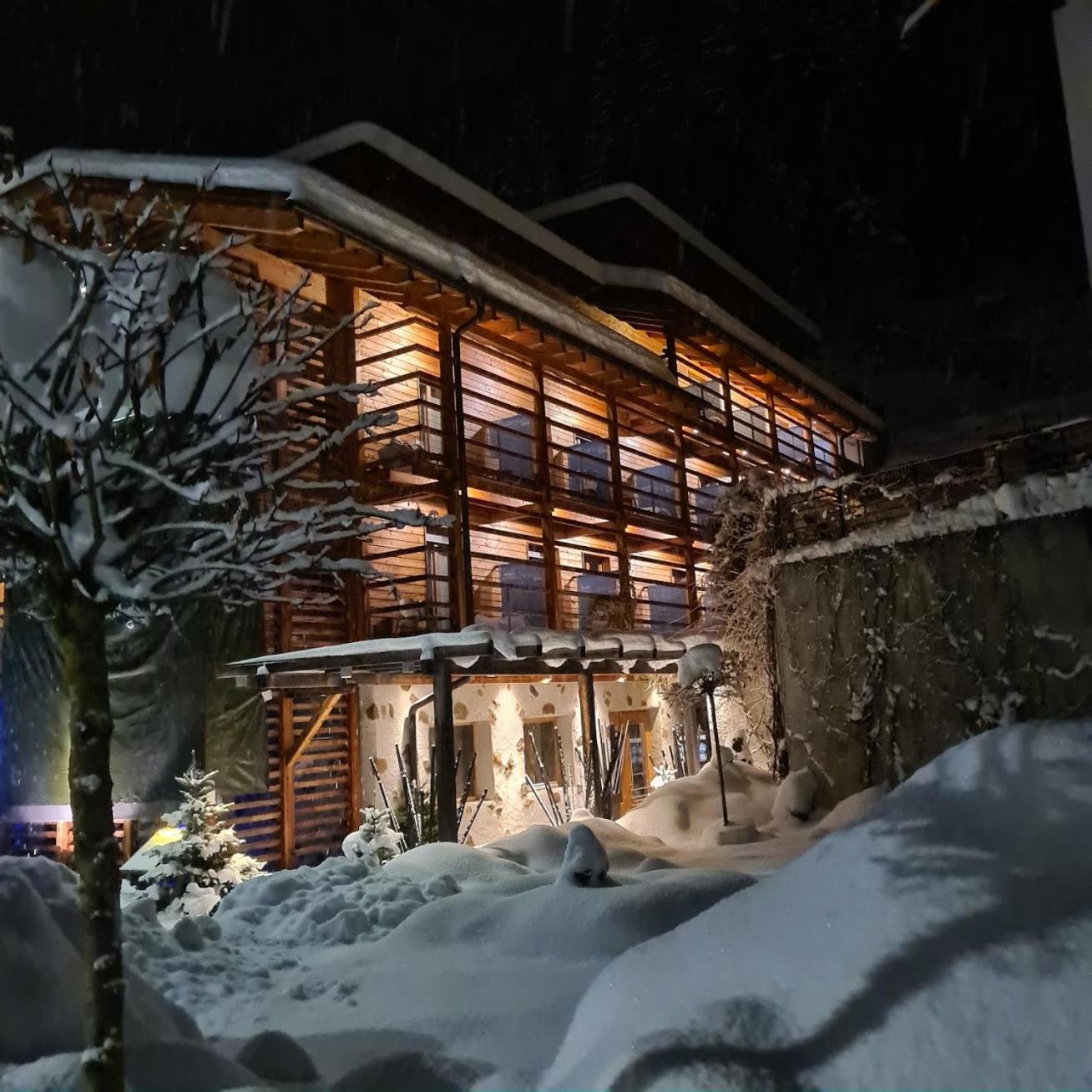 Smart Hotel Saslong Santa Cristina Val Gardena Екстер'єр фото